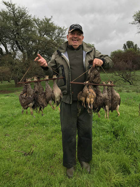 Rancho-Salvaje-Safari-Hunting-Argentina-Foret-Partridge-3a